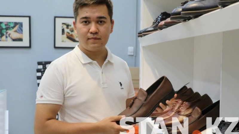 "Президент шақырса, билікте отыруға қарсы емеспін": Тоқаевқа аяқ киімін сатқан кәсіпкер онымен қандай қарым-қатынаста? - Қазақстан жаңалықтары