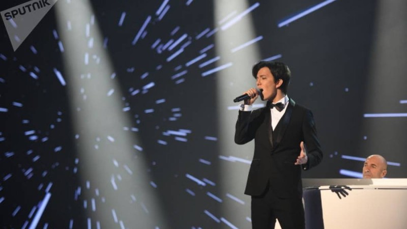 Димаш Singer-2019 шоуында ән айтып, көрермендерді тағы таңғалдырды