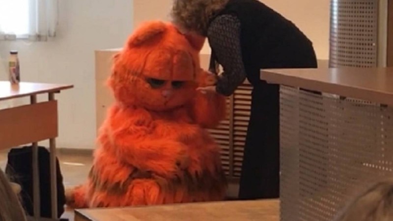 Студент мысықтың образының арқасында барлық емтиханынан өтті