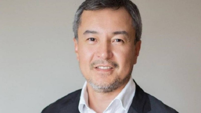 Шетелге прокатқа шығаратын фильмдер түсіруіміз керек