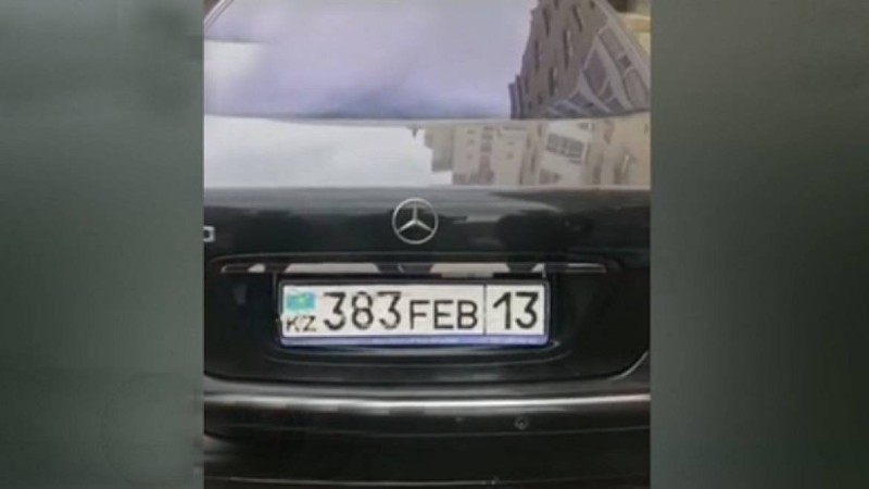 Көлік нөміріне жапсырма жабыстырып алған: Нұр-Сұлтанда ереже бұзған айлакер жүргізушінің қулығы ашылды - Қазақстан жаңалықтары