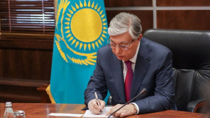 Тоқаев үш елшіні қызметінен босатты