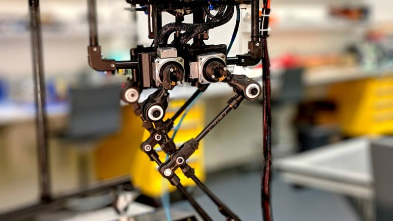 Жүре, секіре және кедергілерден қарғып өте алатын тұнғыш робот - Білім, ғылым, мәдениет - Bilim