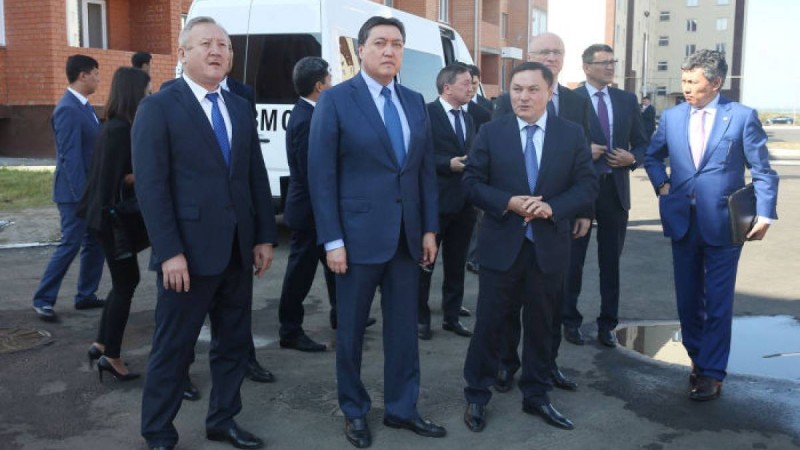 Премьер-министр өңіраралық ынтымақтастық форумына дайындық барысымен танысты