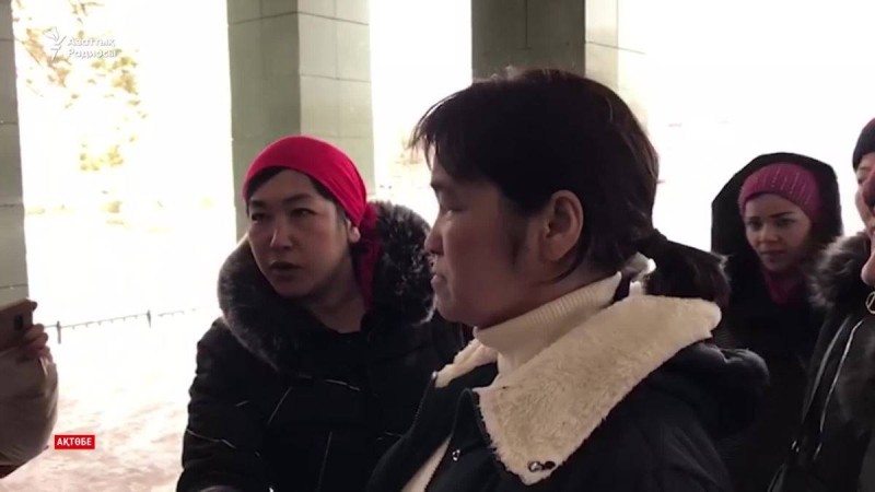 Ақтөбелік аналар биліктен баспана мәселесін шешуді талап етті
