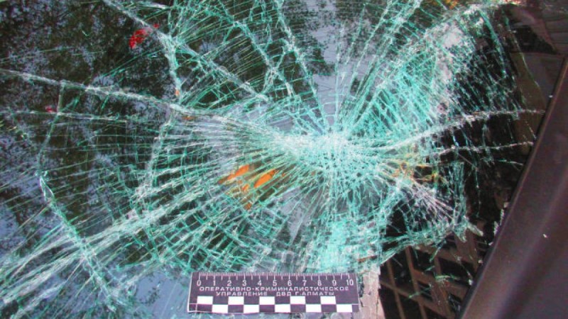 Алматыда бұрынғы прокурор үш адамды жайратып салды