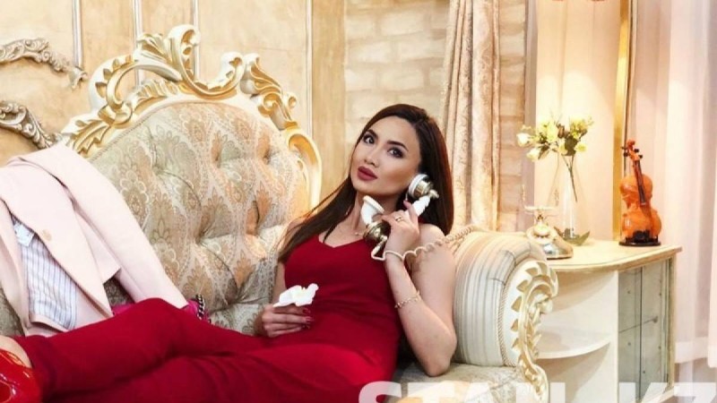 "Қазір ол кісі үшінші әйелімен тұрып жатыр": Марат Омаровтың қызы әкесіне деген көңілін жеткізді - Қазақстан жаңалықтары