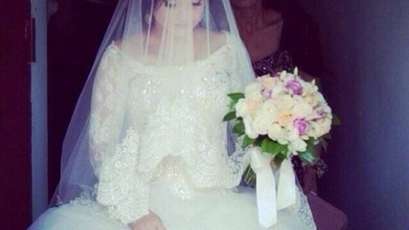 Қыз өз үйіне қонақ