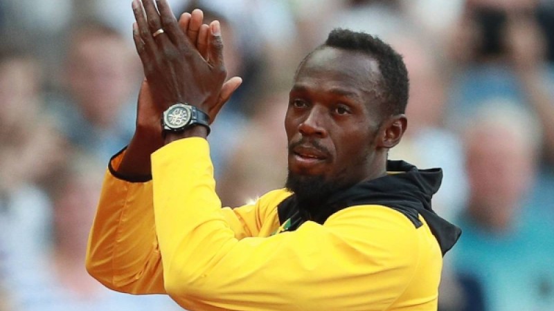 Усейн Болт футболдан кетті