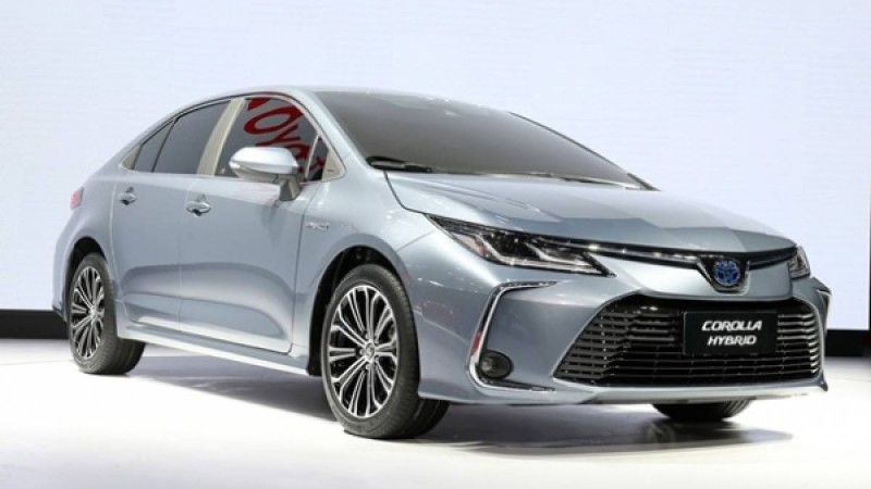 Toyota өзінің жаңа corolla седан сериасындағы көлігін көрсетті