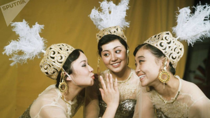 Кеңес дәуіріндегі қазақ арулары: 50 жыл бұрын ел аузында жүрген сұлулар - фото