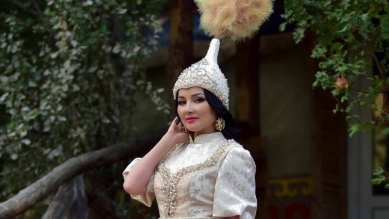 Жазира Байырбекова Балапаным скачать