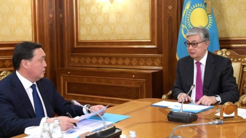 Қасым-Жомарт Тоқаев пен Асқар Мамин кездесті: президент премьер-министрге қандай бұйрық берді - Қазақстан жаңалықтары