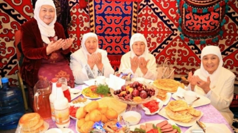 Ораза айт мейрамы жайында |