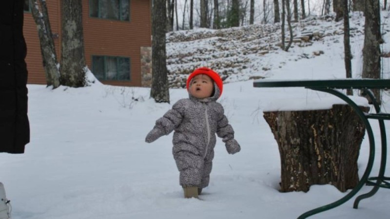 Астанада екі жасар бала үсік шалып ауруханаға түсті