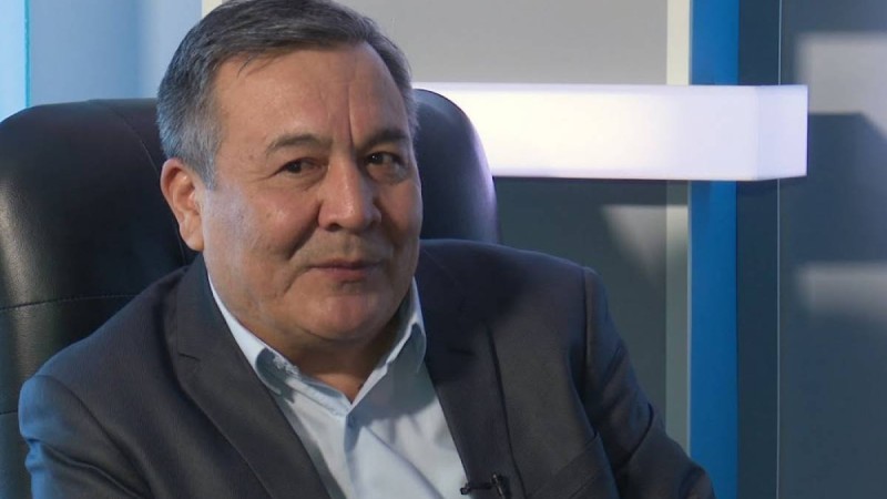 "Орыс мектептерін жабуымыз керек" деген қате ұран...