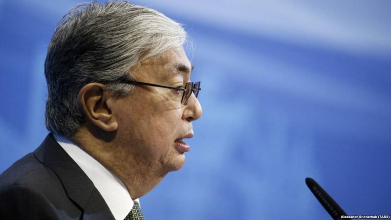 "Назарбаев президенттіктен кетсе де, саясаттан кетпейді"