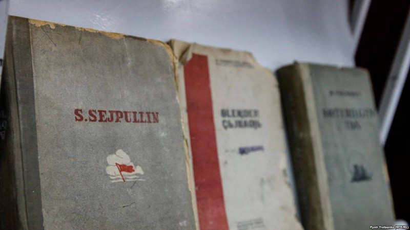 "Соғысқа дейінгі латын әліпбиі оңай оқылатын"