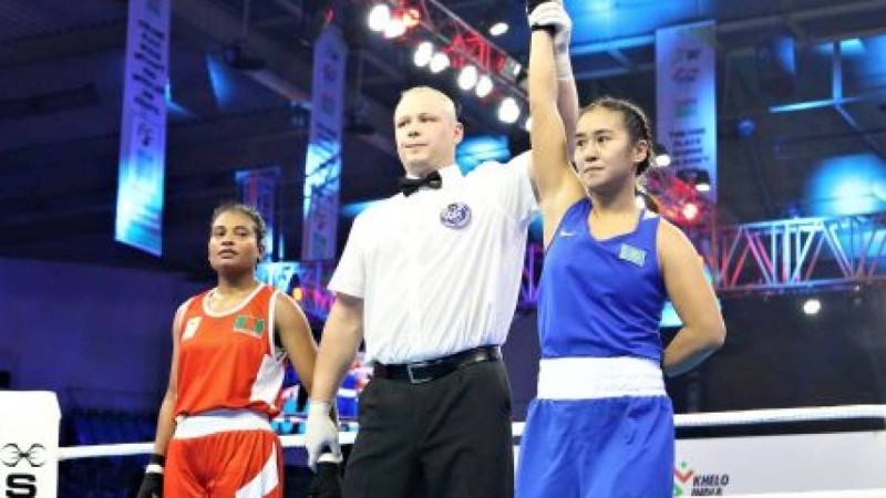 Қазақстандық боксшы қыз 2 жылға жарыстардан шеттетілді