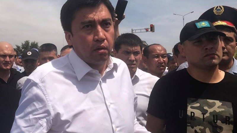 Ғабидолла Әбдірахымовтың "саяси қателігі" және "қазіргі әкімдер образы"