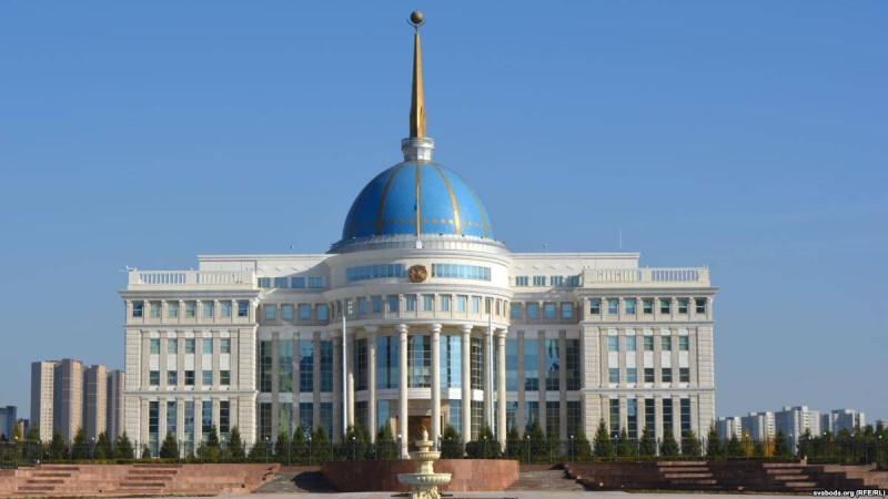 Тоқаев тұрмысы төмен отбасыларды әлеуметтік қолдау туралы заңға қол қойды