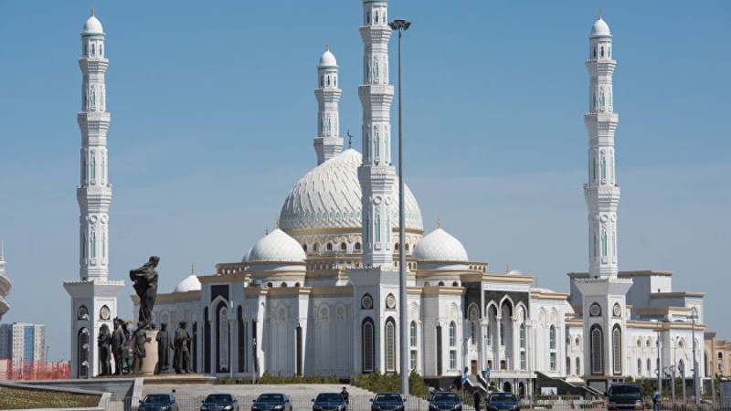 Айт намазының алдында қандай амалдар жасау керек?