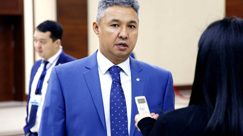 Перуашев Қазақстанның атауын өзгертуді ұсынды