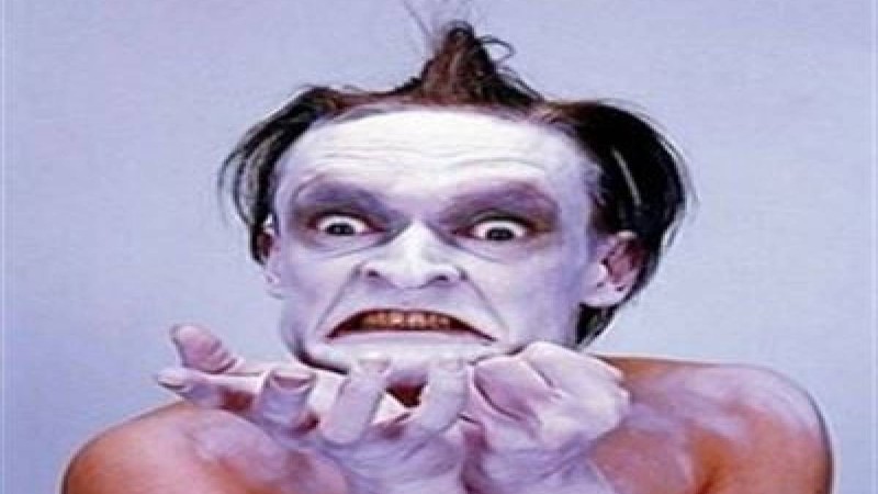 Қандай адамдар қызғаншақ болады?