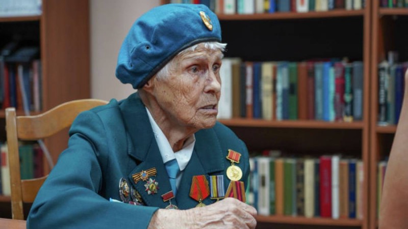 қарттар үйіндегі ардагер ананың әңгімесі