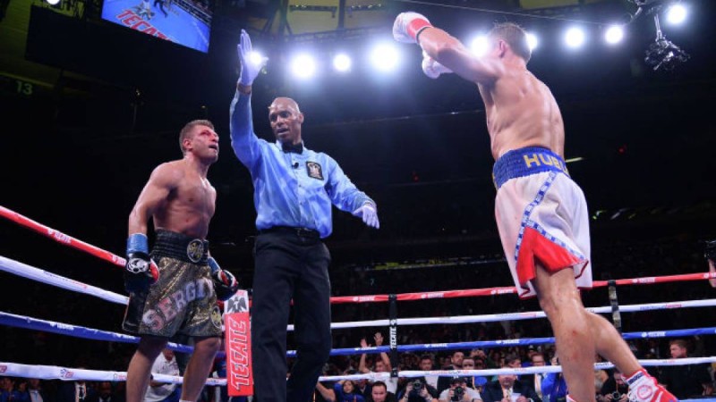 Деревянченко Головкиннен көп соққы жасады : жекпе-жек көрсеткіші