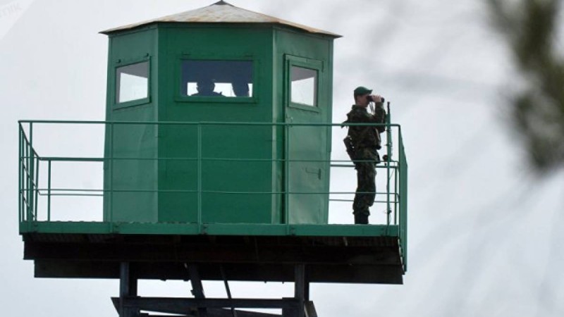 спирт, оқ дәрі, қару алып өтпек болғандар ұсталды