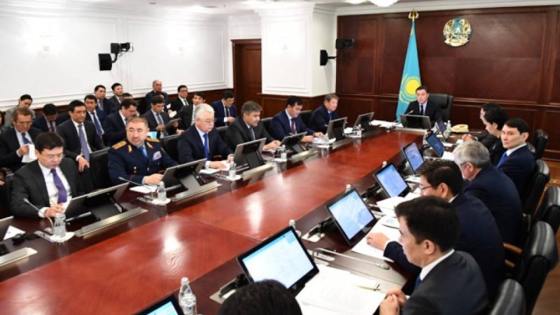 Асқар Мамин: Бес жылда көпбалалы аналарға 28 мың пәтер беріледі - Қазақстан жаңалықтары