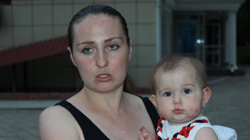 Жеті айлық сәбиімен бірге изоляторда қамауда болған. Қазір үйқамақта