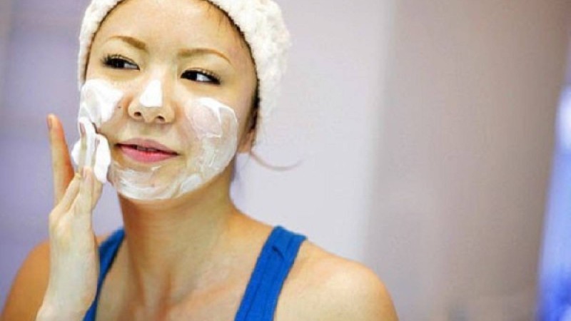 Сабын гельдің қайсымен жуынған дұрыс?