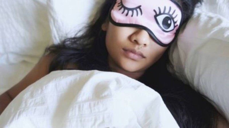 Қыздар жігіттерге қарағанда көп ұйықтауы керек