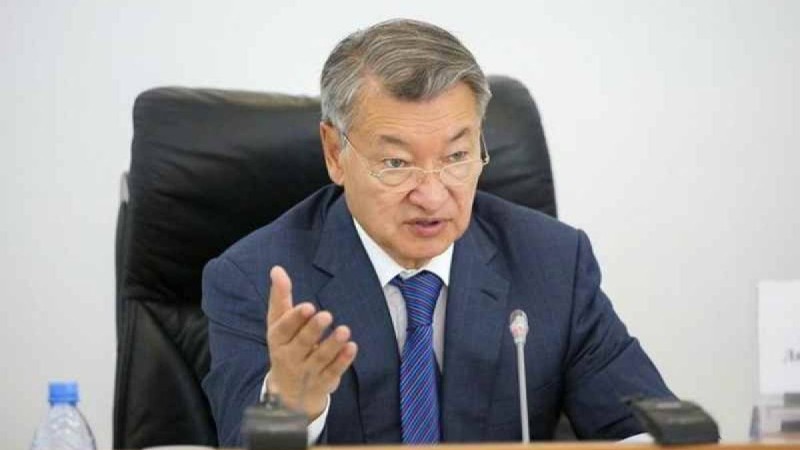 "Бір метр жер Қытайдың қолына өткен емес": Әкім көптің көкейінде жүрген сұраққа нүкте қойды
                                Даниял Ахметов жер дауына қатысты сөз қозғады