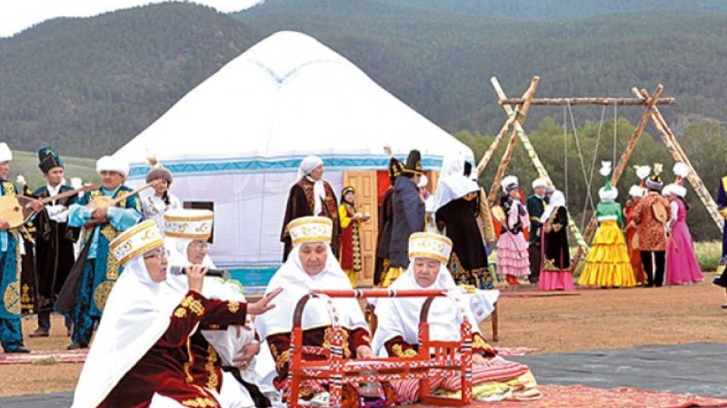 Наурыз күні істелетін ғұрыптар / Айып НҮСІПОҚАСҰЛЫ