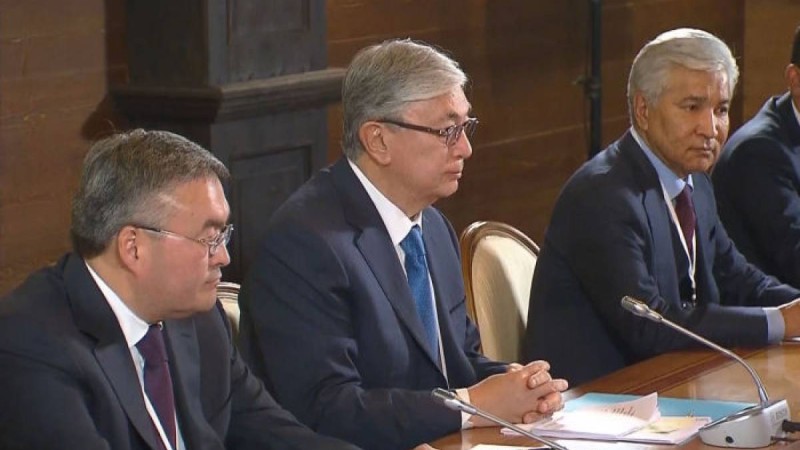 Путин мен Тоқаев Сочидегі кездесуде не туралы сөйлесті