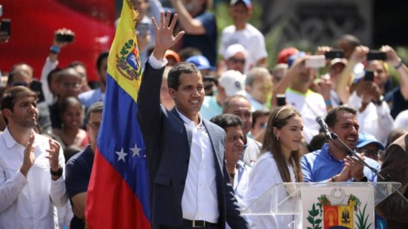 Еуропа елдері Гуайдоны Венесуэла президенті деп таныды