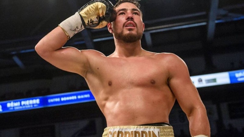 20 жастағы қазақстандық чемпион мексикалықты қалай нокаутқа түсірді (ВИДЕО)