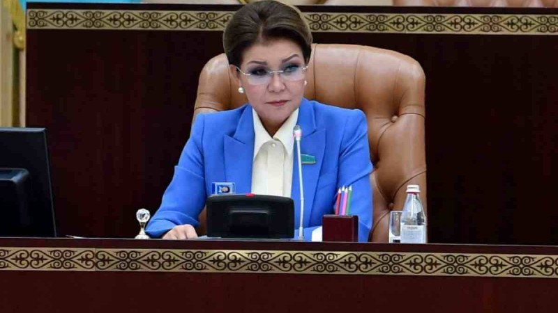 Назарбаева қазақстандық министрлерге айыппұл салуды ұсынды - Қазақстан жаңалықтары