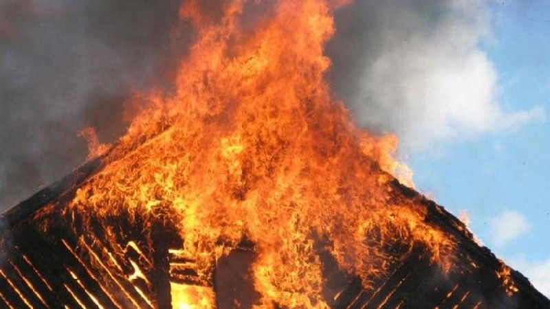 Астанада бес бірдей баласынан айырылған отбасы баспана кезегіне тұрмаған