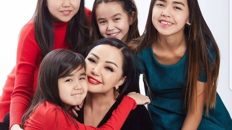 Алтынай Жорабаева бұрынғы күйеуіне қатысты өзін сынағандарға жауап берді