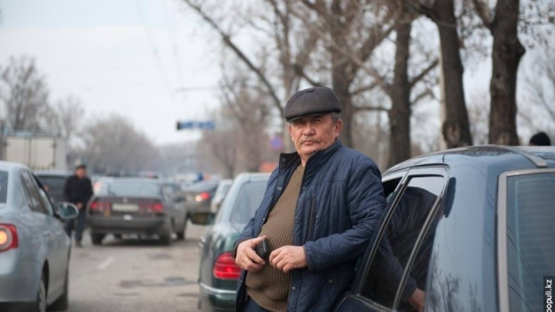 Енді Қазақстанда тіркелмей таксист болсаң көлігіңді тартып алады