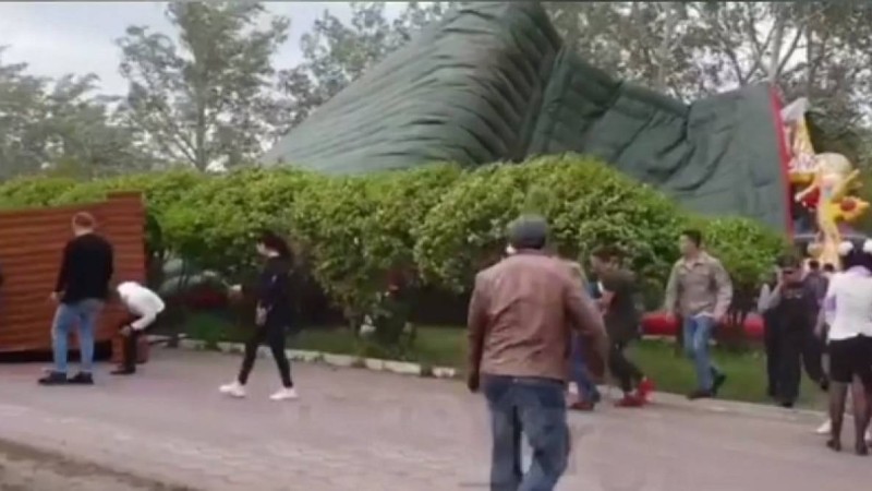 Қарағандыда батут аударылып қалды: Ұлттық бюро шенеуніктерге қатысты қылмыстық іс қозғады
                                Саябақтар басқармасының басшысы қызметінен босатылды