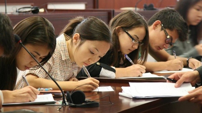 2019 оқу жылының гранттары: Қай мамандыққа грант көп бөлінді
                                Білім және ғылым министрлігі 2018-2019 оқу жылында 53 594 грант бөлді