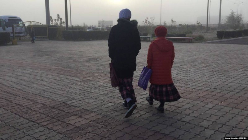 Орамал таққан сегіз шәкірт оқу жылы мектепке кіре алмады