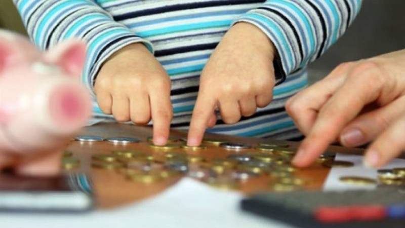 Қазақша толтырғымыз келеді: Ақтөбеде жәрдемақы алуға құжат тапсырған көпбалалы аналар орысша түсінбей қиналып жүр - Қазақстан жаңалықтары