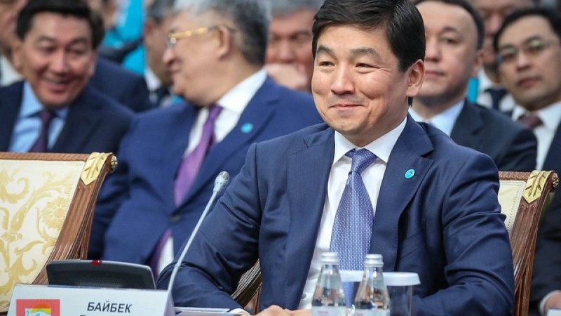 Елімізде әкімдер жаппай әлеуметтік желіге тіркеліп, жеке нөмірлерін жариялап жатыр - Қазақстан жаңалықтары