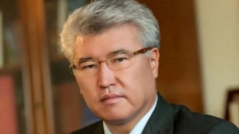 Министр Мұхамедиұлы орнында қалды